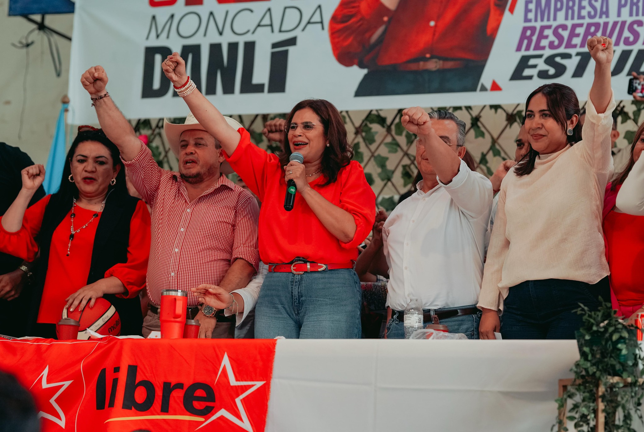 Preocupación en Honduras por intento de perpetuación de LIBRE