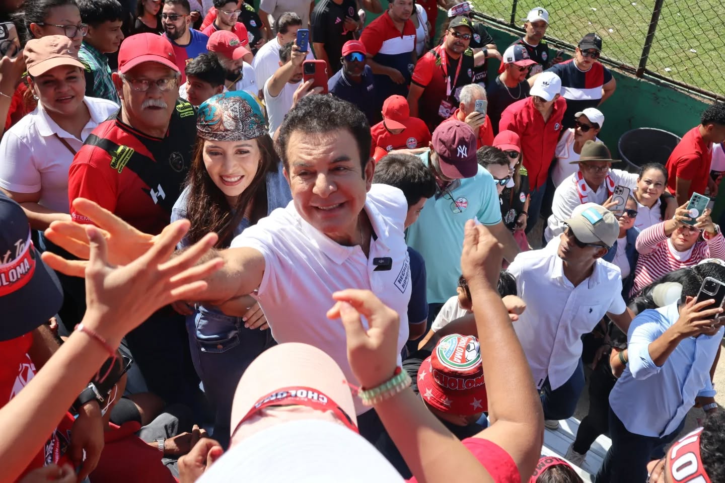 Nasralla denuncia uso político del COVID-19 para silenciar protestas en Honduras