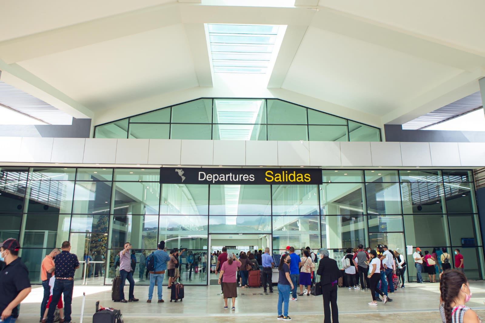 Honduras enfrenta tensiones geopolíticas por el aeropuerto de Palmerola