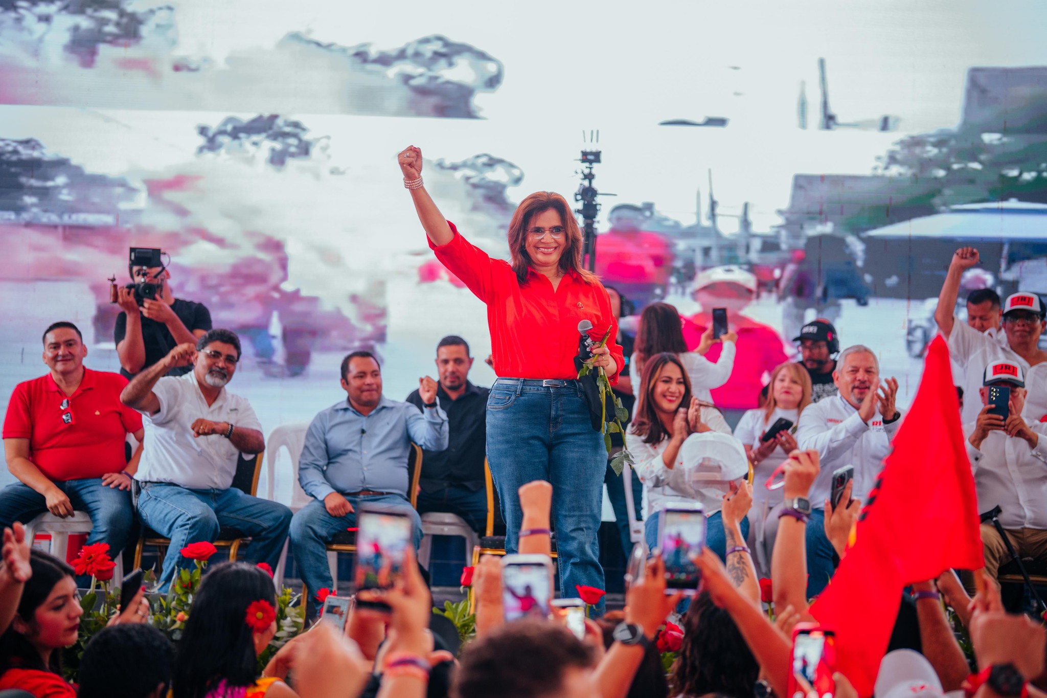 Tensión política en Honduras ante denuncias de movilizaciones preelectorales