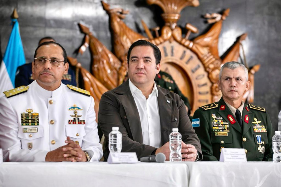 Honduras: Escenario Electoral Caldeado por Prensa y Milicia